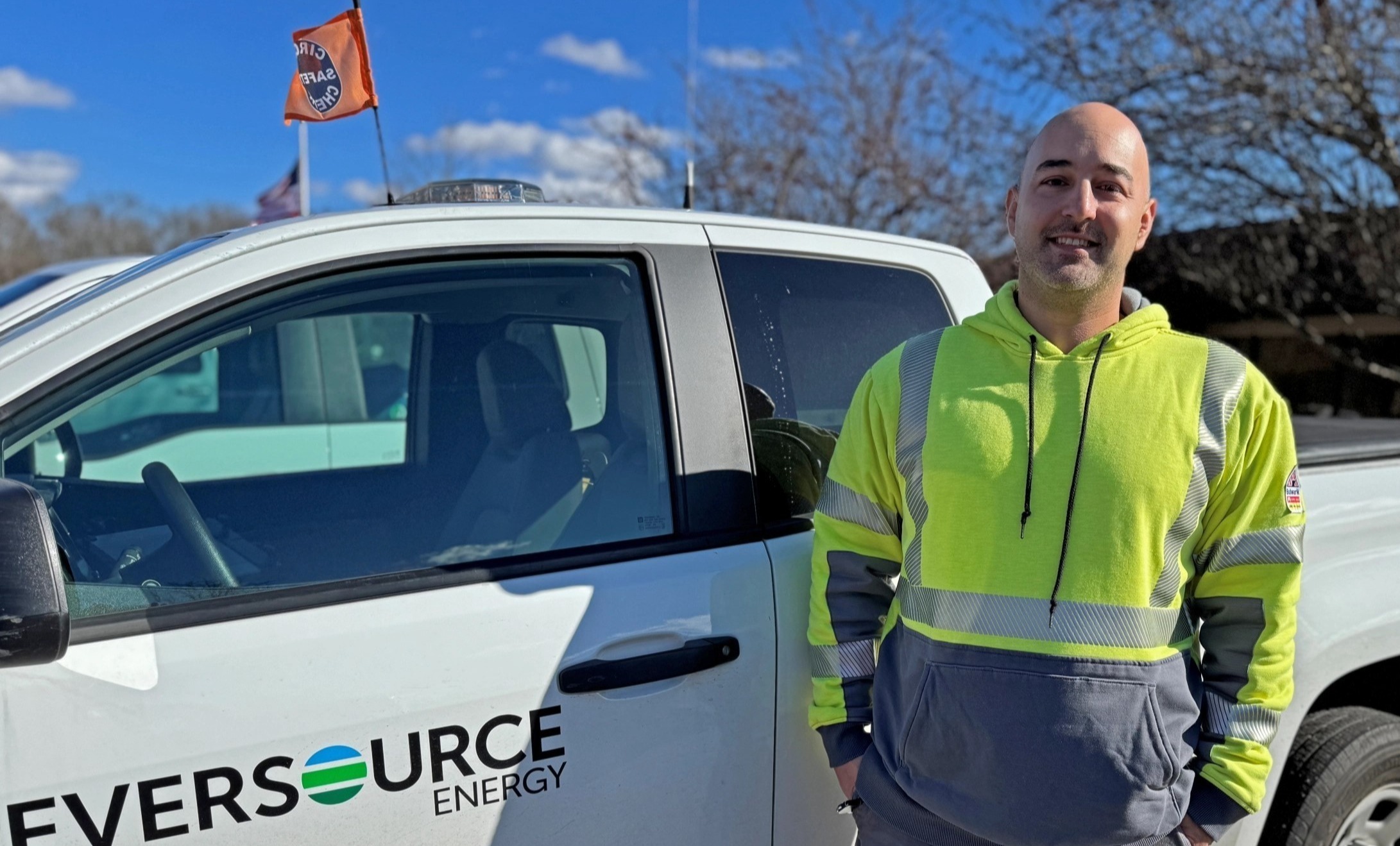 Jason Fusco, a supervisor in our Response Specialist Organization (RSO), rescues a driver after a collision in Waterbury, Connecticut.